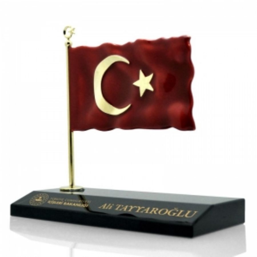 Türk Bayraklı Masa İ